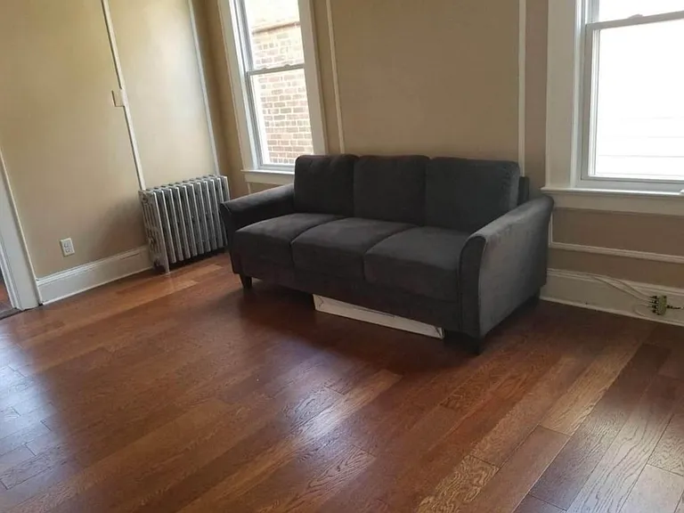 37 Webster St — Photo 2