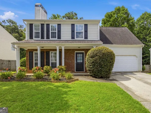 1115 Winthrope Chase Dr, Alpharetta, GA 30009