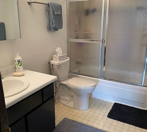 Upper level and full bath