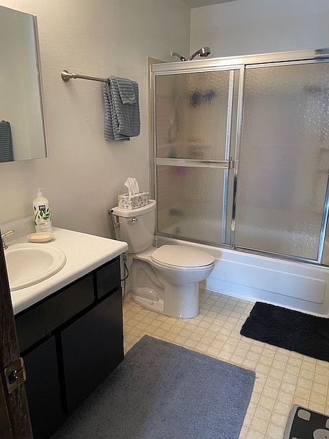 Upper level and full bath