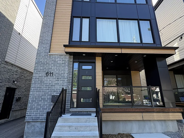 611 Parkview Rd — Photo 1