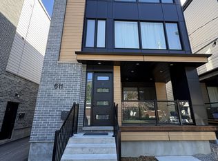 611 Parkview Rd, Ottawa, ON K1Z6E6