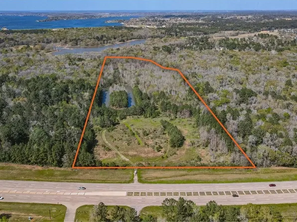 W Highway 105, Conroe, TX 77304