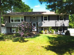 13 Stockbridge Ave, Suffern, NY 10901