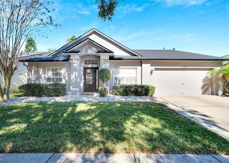 1st image of 9730 Bay Colony Dr