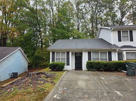 1225 Oakplace Drive, A