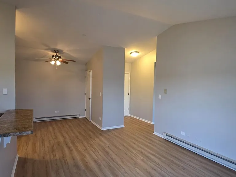 1361 Cunat Ct #2C — Photo 4