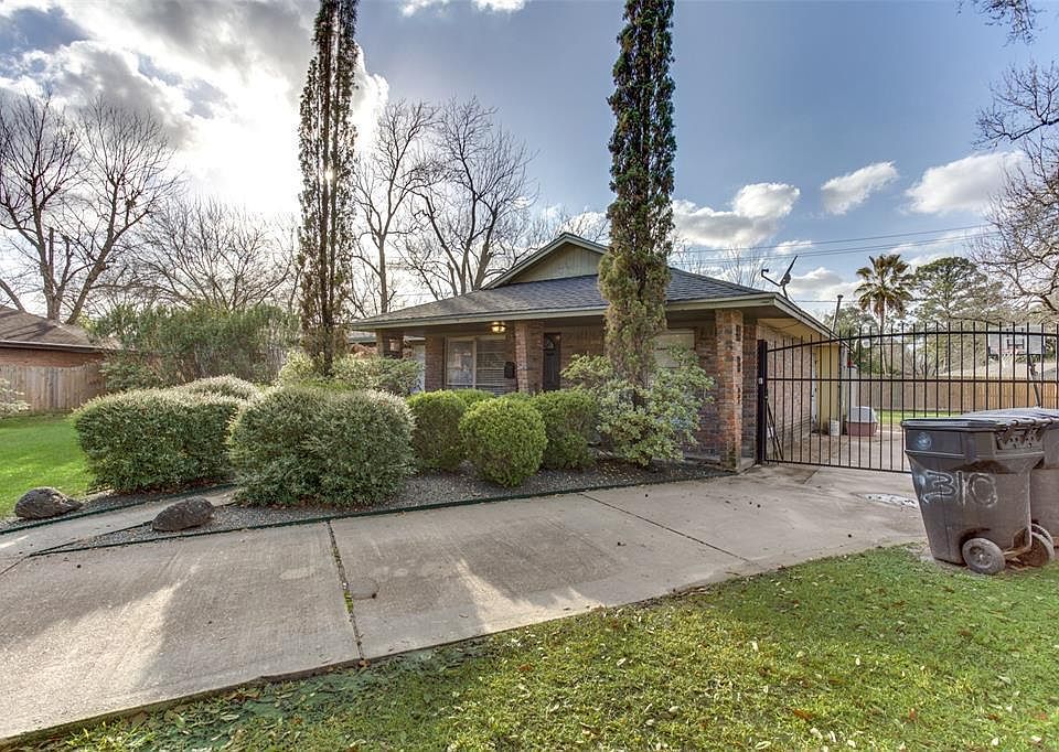 1st image of 3011 Carlford Cir