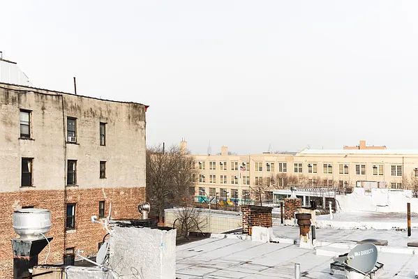 Rented by Maplewood Management | media 29