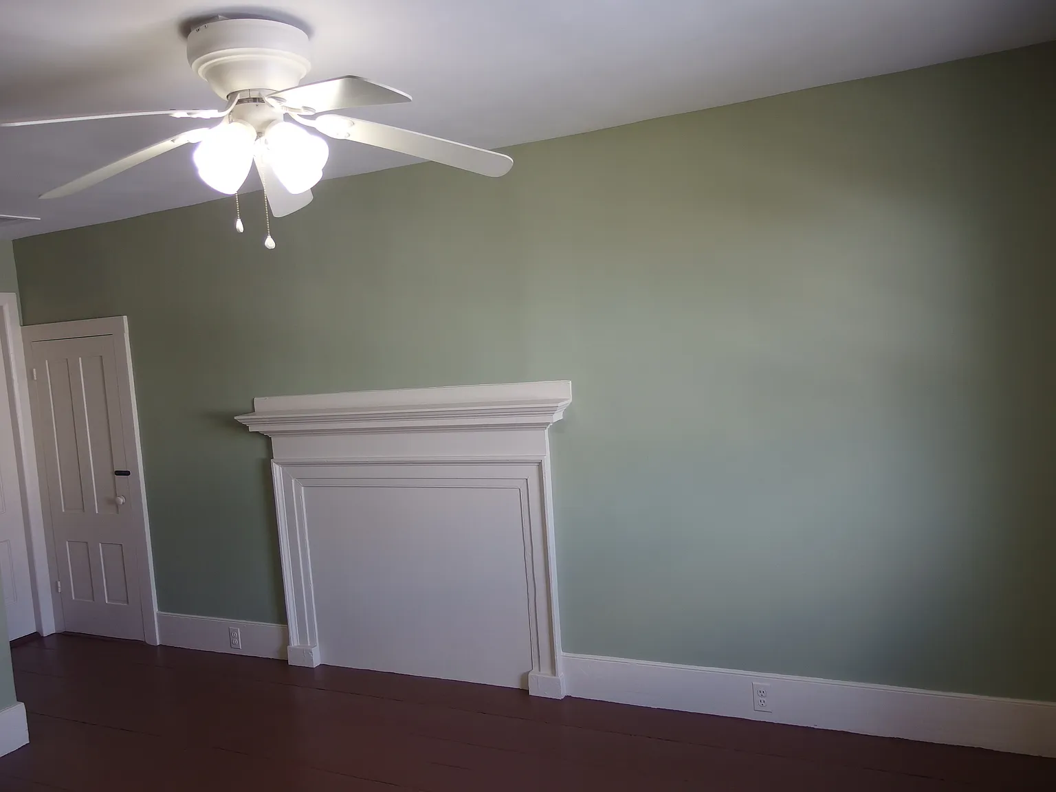 1 bed, 400 sqft, $1,700 — Photo 4