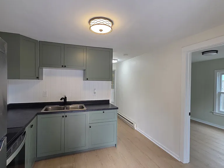 1008 George St #1 — Photo 3