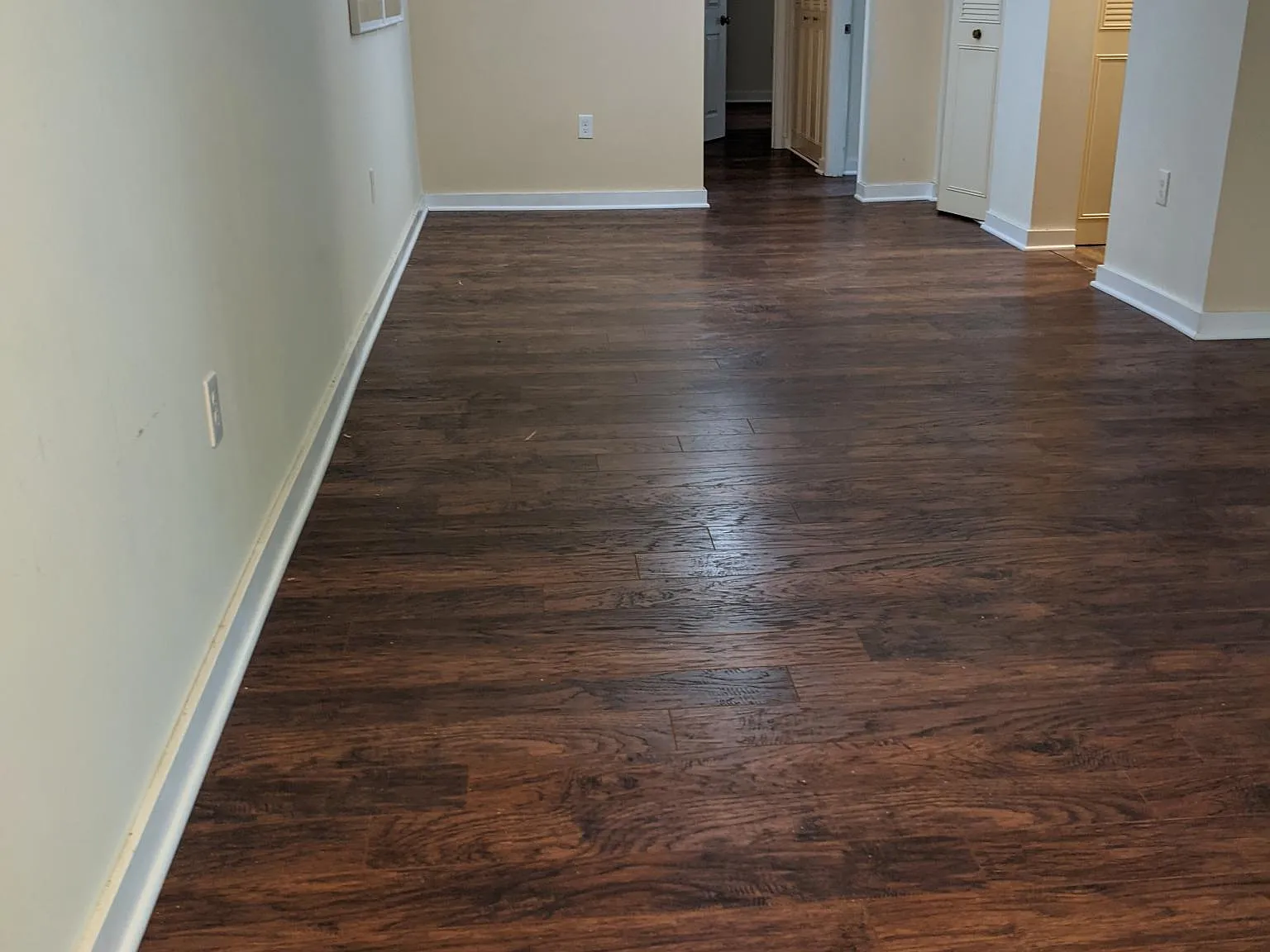 2 bed, 1.5 bath, 1100 sqft, $2,500 — Photo 3