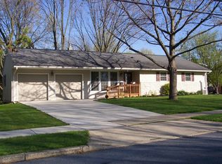 308 N Elm St, Lititz, PA 17543