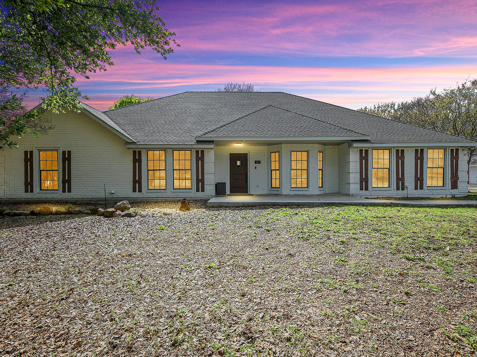 4 bed, 2563 sqft, $3,500 — Photo 1