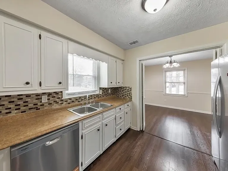 6675 Leisure Trl — Photo 18