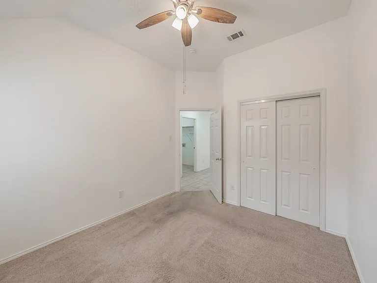 4728 Grant Park Ave — Photo 21