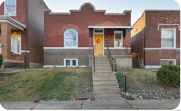 1st image of 4634 Dahlia Ave