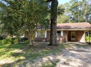 7846 Clary Rd, Laurel Hill, FL 32567