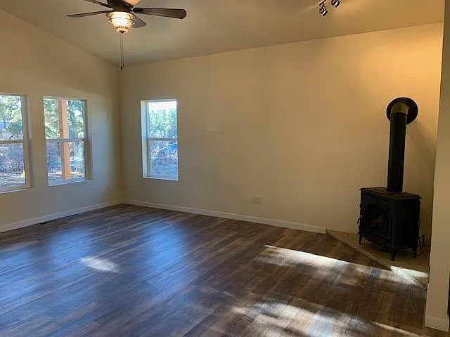 151 Masters Cir — Photo 11