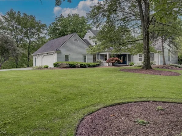 14684 River Glen Dr, Novelty, OH 44072