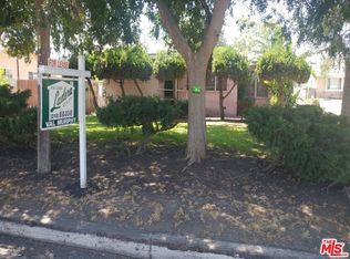 466 W Raymond St, Compton, CA 90220