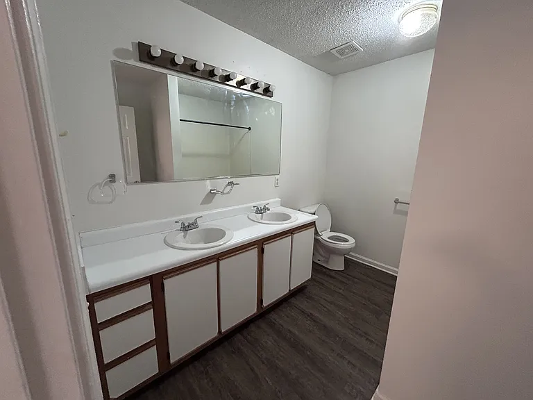 71 Driftwood Cir #2 — Photo 6
