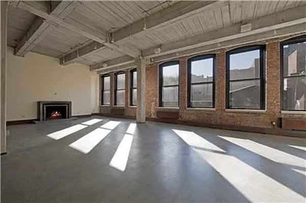 Rented by Isaacs Ganz Real Estate | media 8