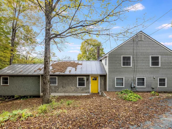 152 Rice Road, Hartland, VT 05048