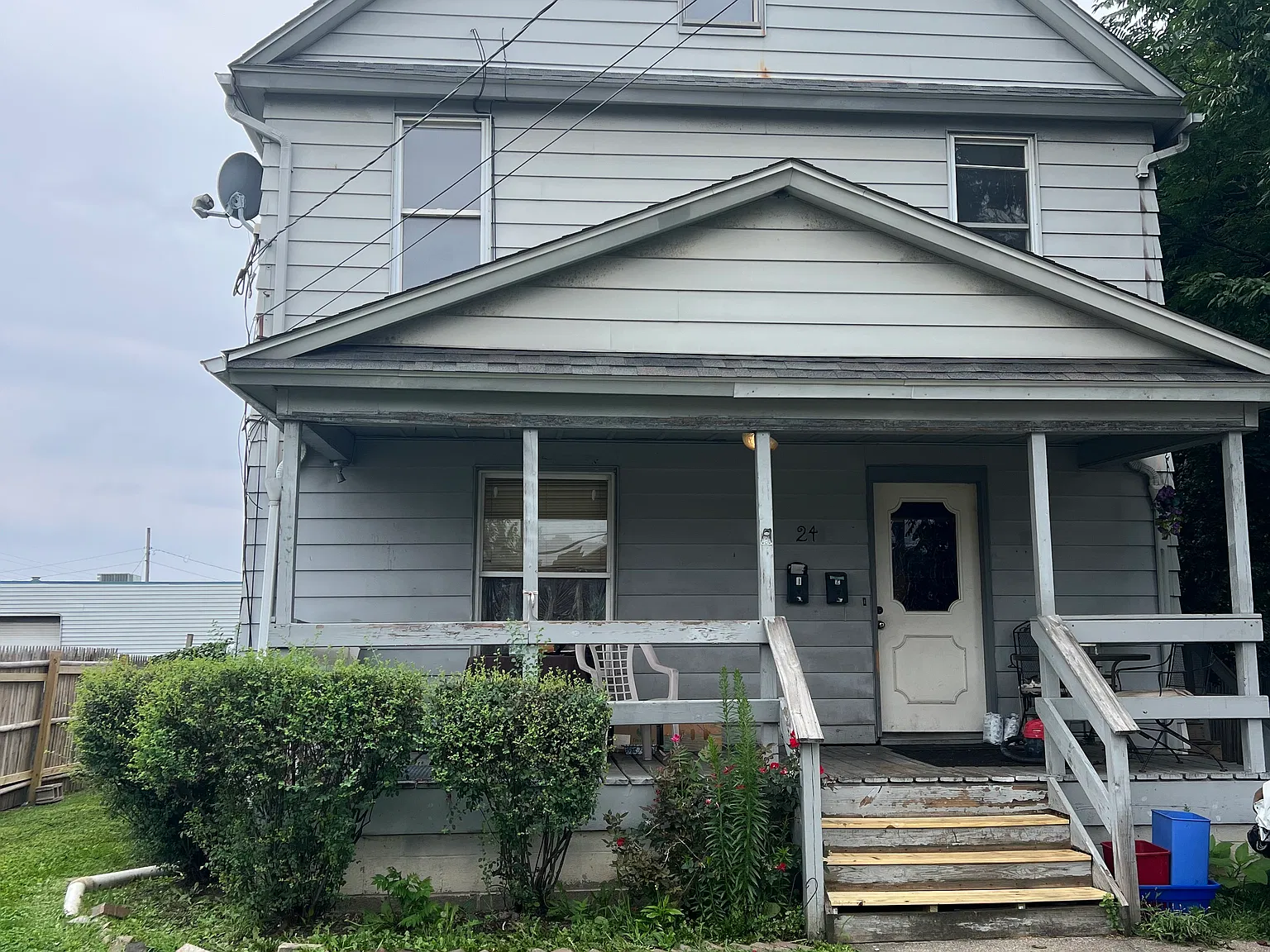 2 bed, $850 — Photo 1