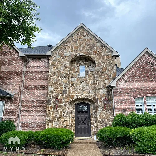 4020 Oakmeadow Dr Photo 1