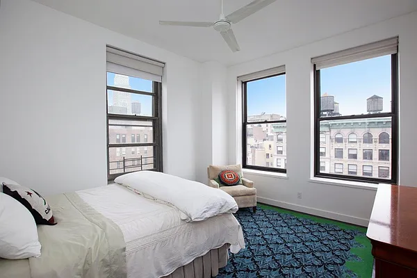 Rented by Siderow Residential Group | media 9