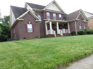 1309 Woodview Lair, Chesapeake, VA 23322