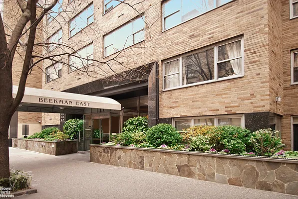 Sold by Brown Harris Stevens | media 7