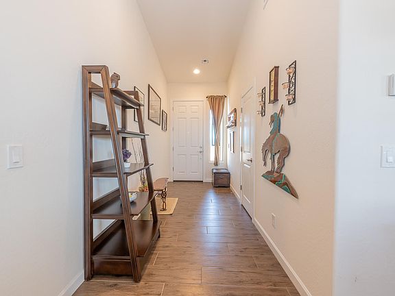 3rd image of 47824 N 41st Ave