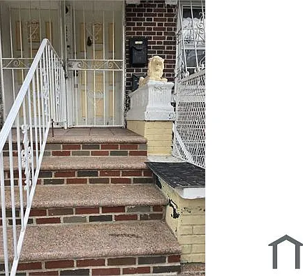 1320 Commonwealth Ave — Photo 2