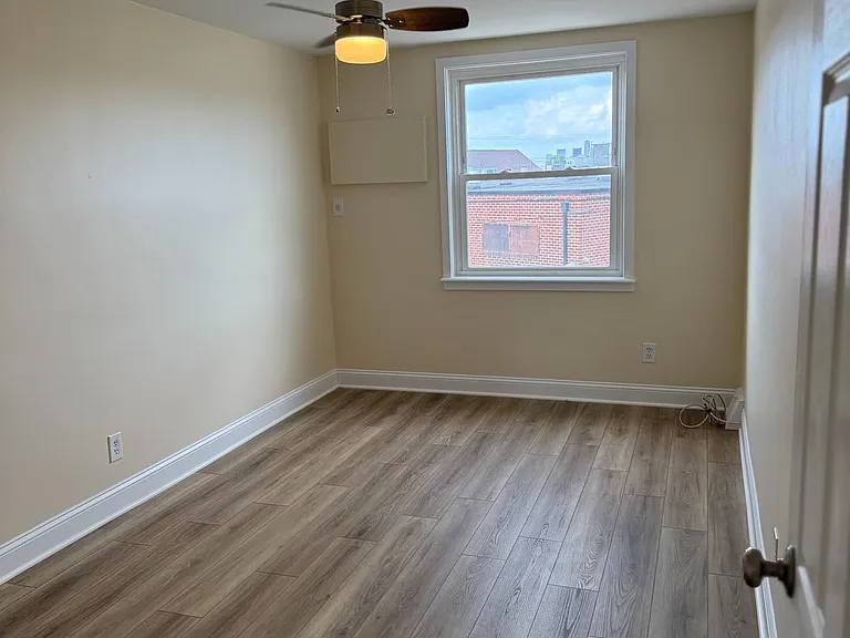 1509 Curtin St #2 — Photo 10