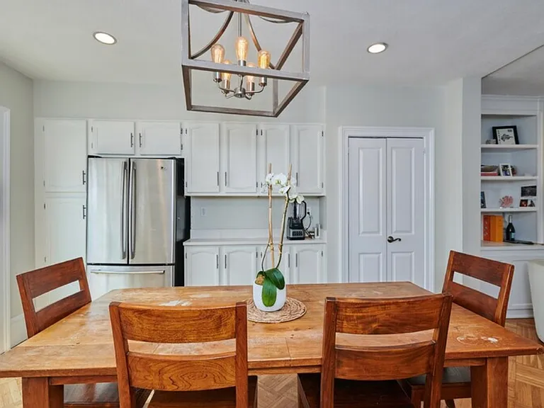 37 G St — Photo 10