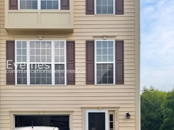 43430 Nottingham Sq, Ashburn, VA 20147