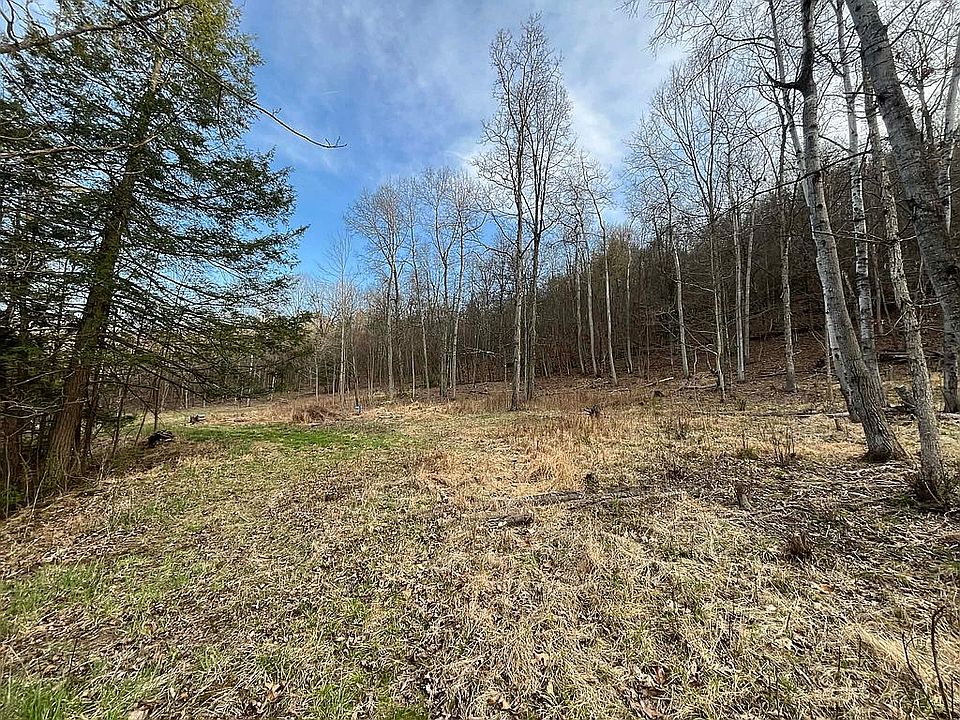 34th image of 587 Point Rd
