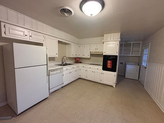 4th image of 4912 9th St