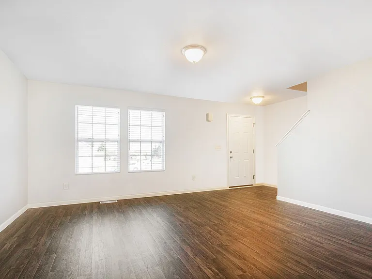 7532 Bramling Dr — Photo 7
