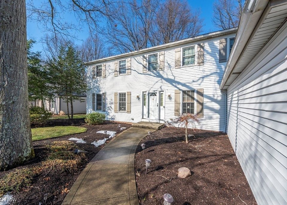 25656 Hidden Acres Dr, Westlake, OH 44145 | Zillow