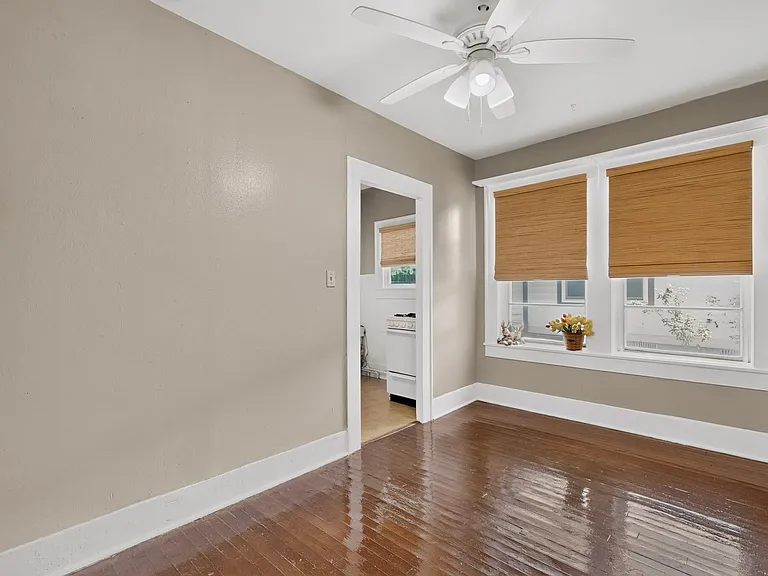 4008 Burnet Rd — Photo 10