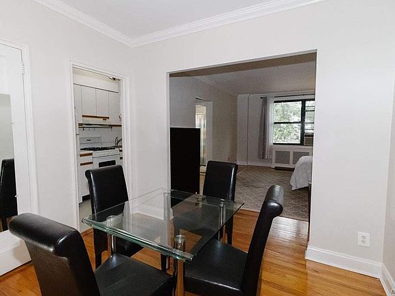 5th image of 90 Schenck Ave APT 3C