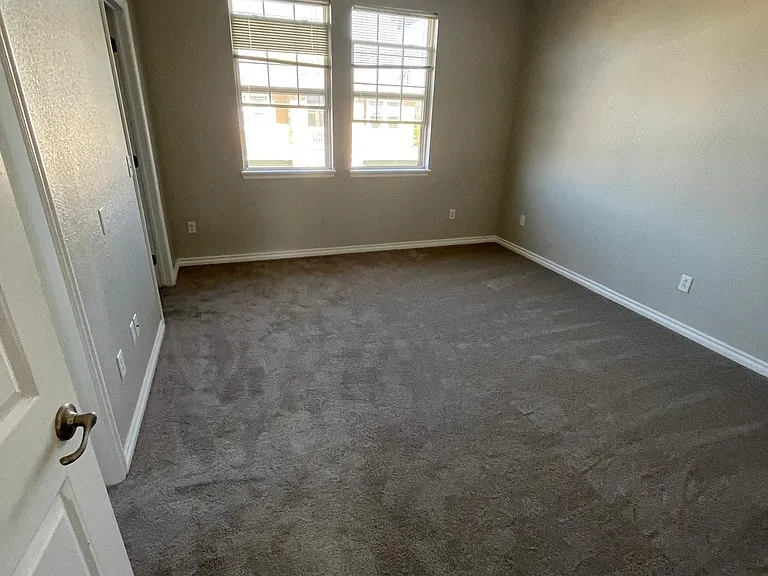 3313 Molly Ln — Photo 3