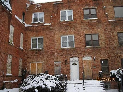 1st image of 10452 S Maryland Ave