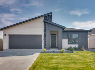 13548 Farwell St, Caldwell, ID 83607