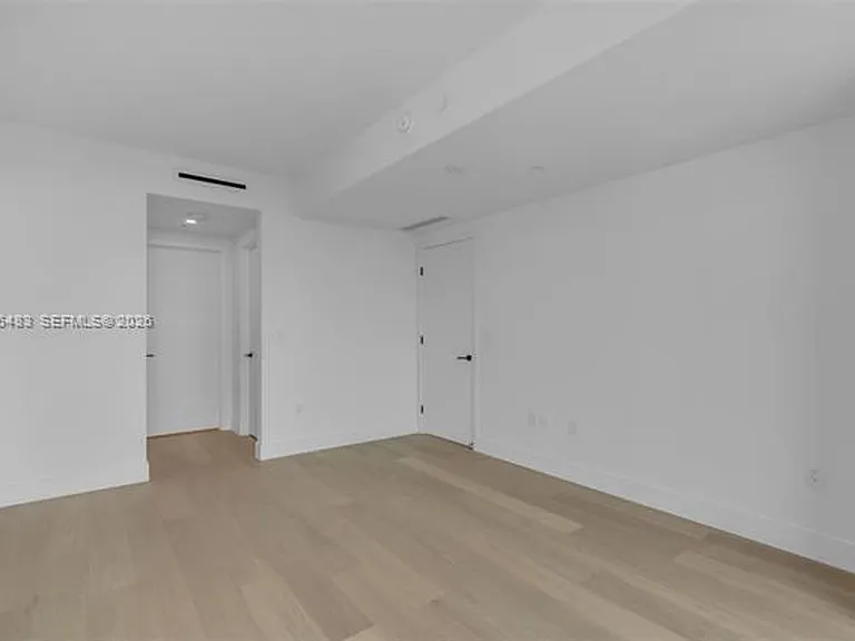 1176 97th St #507 — Photo 14