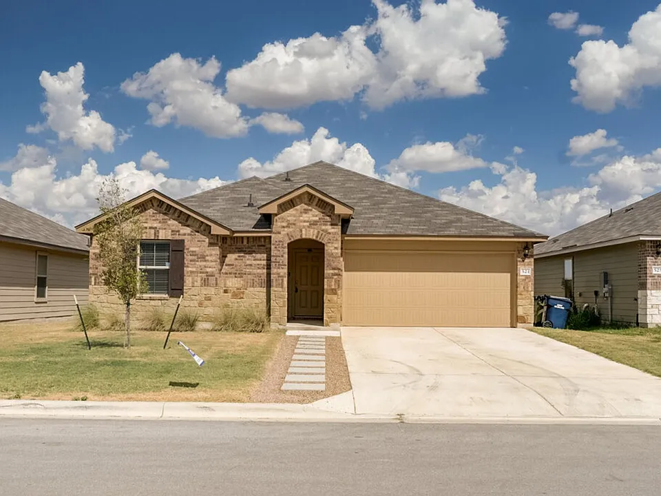 521 Anconia Ct