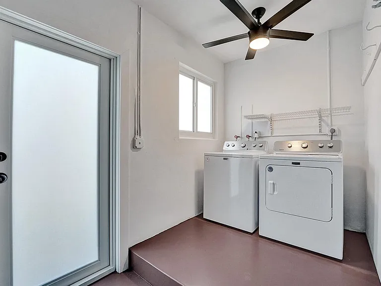 5011 Buchanan St — Photo 66